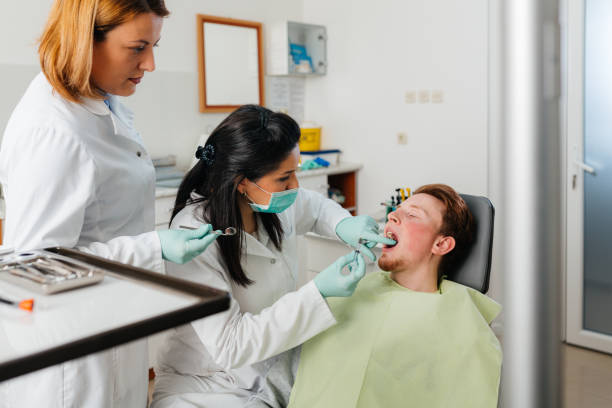Best Emergency Dental Extractions in Olivet, MI
